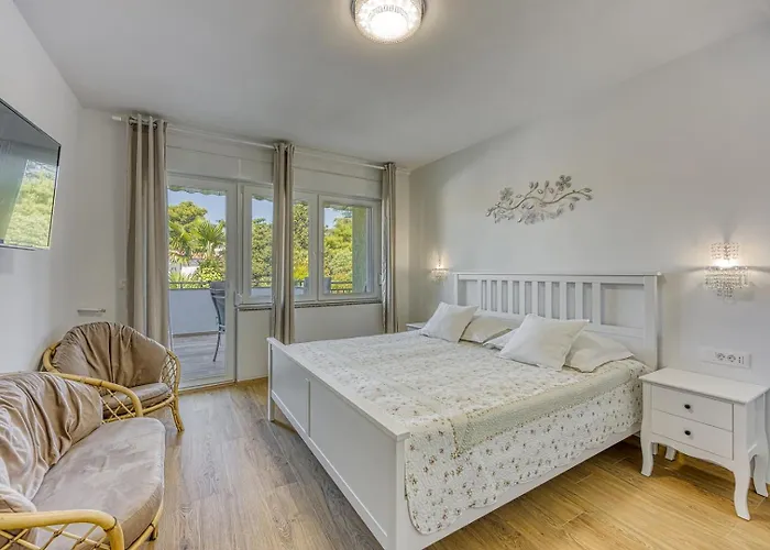 Appartement Jozefina Luxury, 100 M From The Poreč